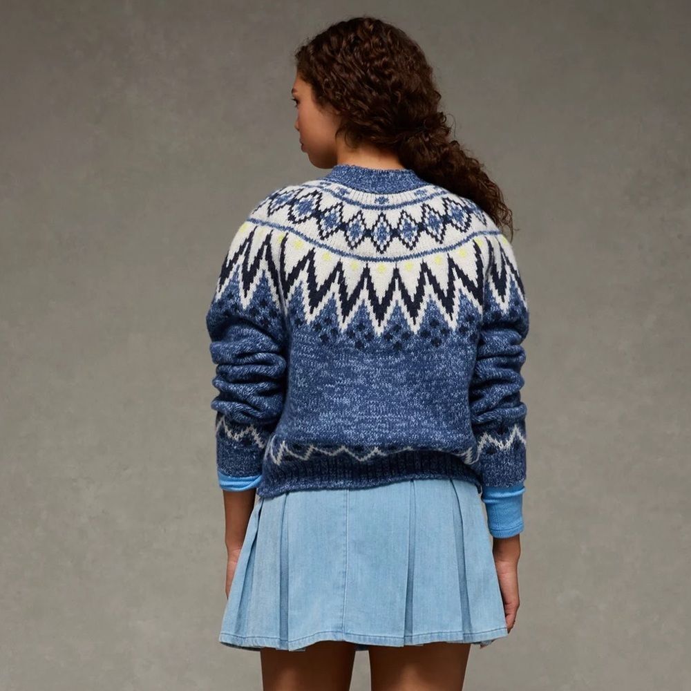 AE XL Blue White Multi Fair Isle Snow Stopper Knit Sweater - Picture 3 of 16